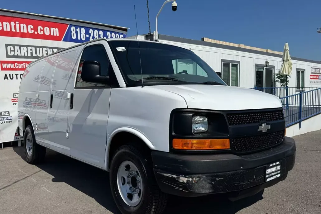 2013 Chevrolet Express Cargo Van 2500 photo 1