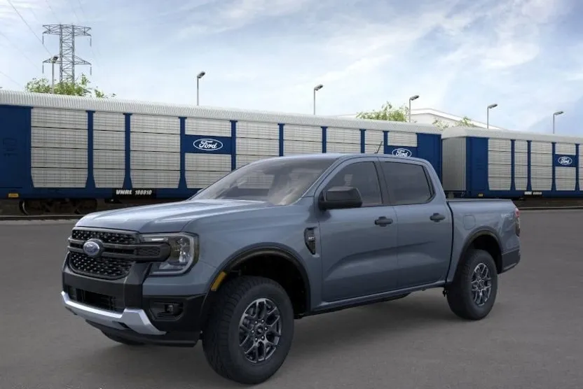 2025 Ford Ranger XLT photo 1