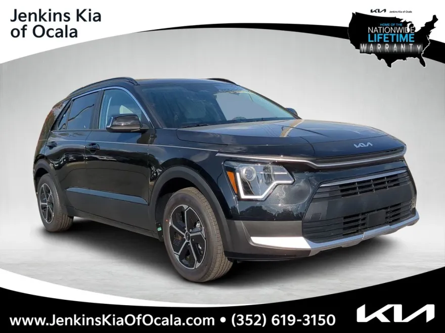2025 Kia Niro EX photo 1
