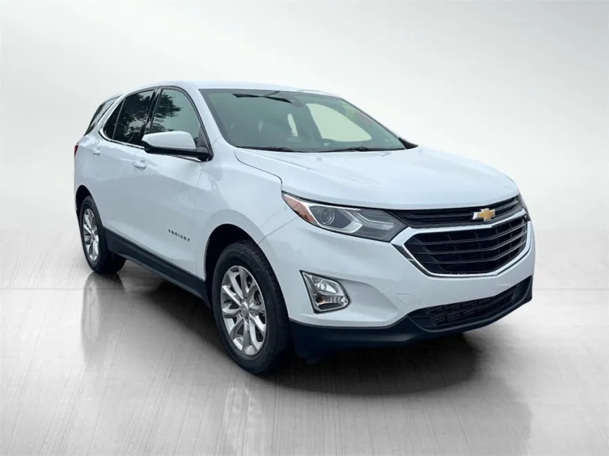 2020 Chevrolet Equinox LT photo 1