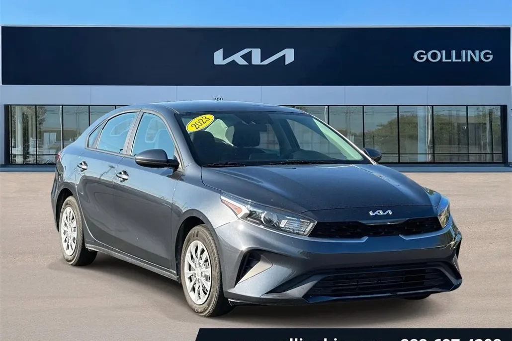 2024 Kia Forte LX photo 1