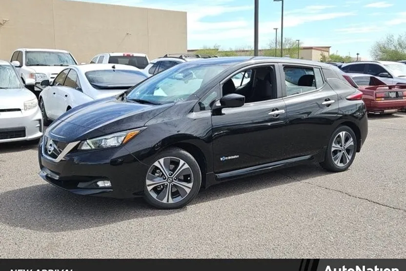 2019 Nissan Leaf SV photo 1