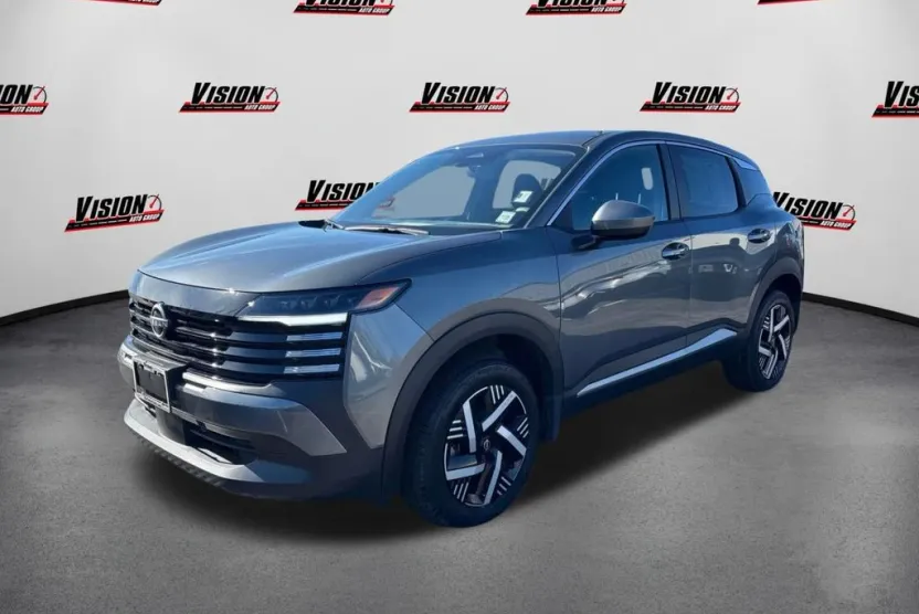 2025 Nissan Kicks SV photo 1