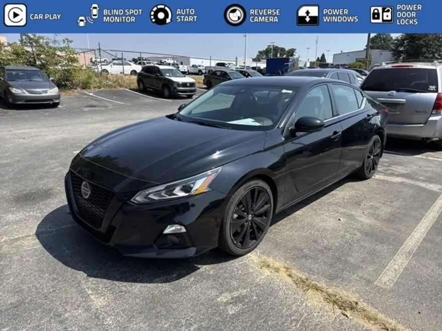 2022 Nissan Altima 2.5 SR photo 1