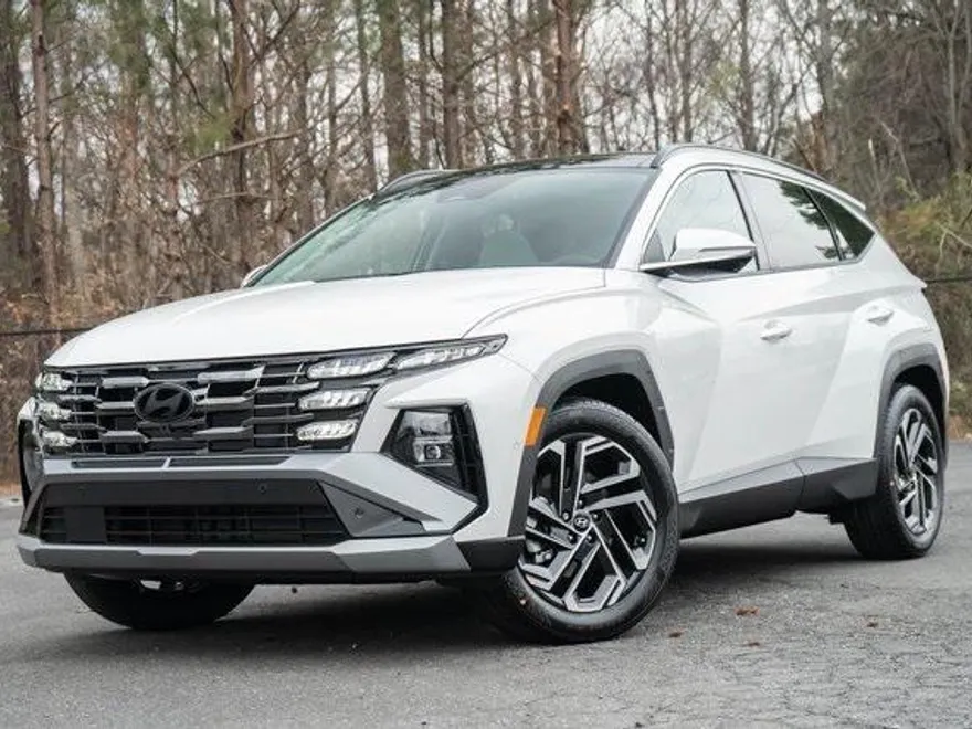 2025 Hyundai Tucson Limited photo 1