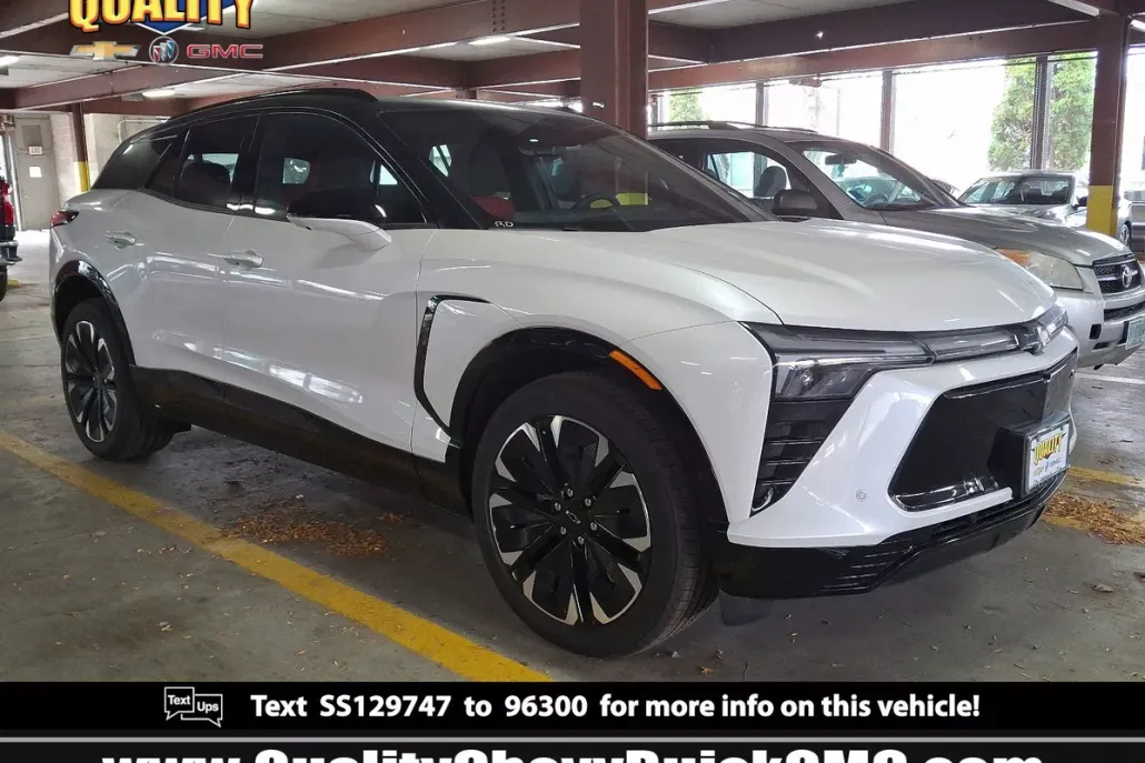 2025 Chevrolet Blazer EV RS photo 1