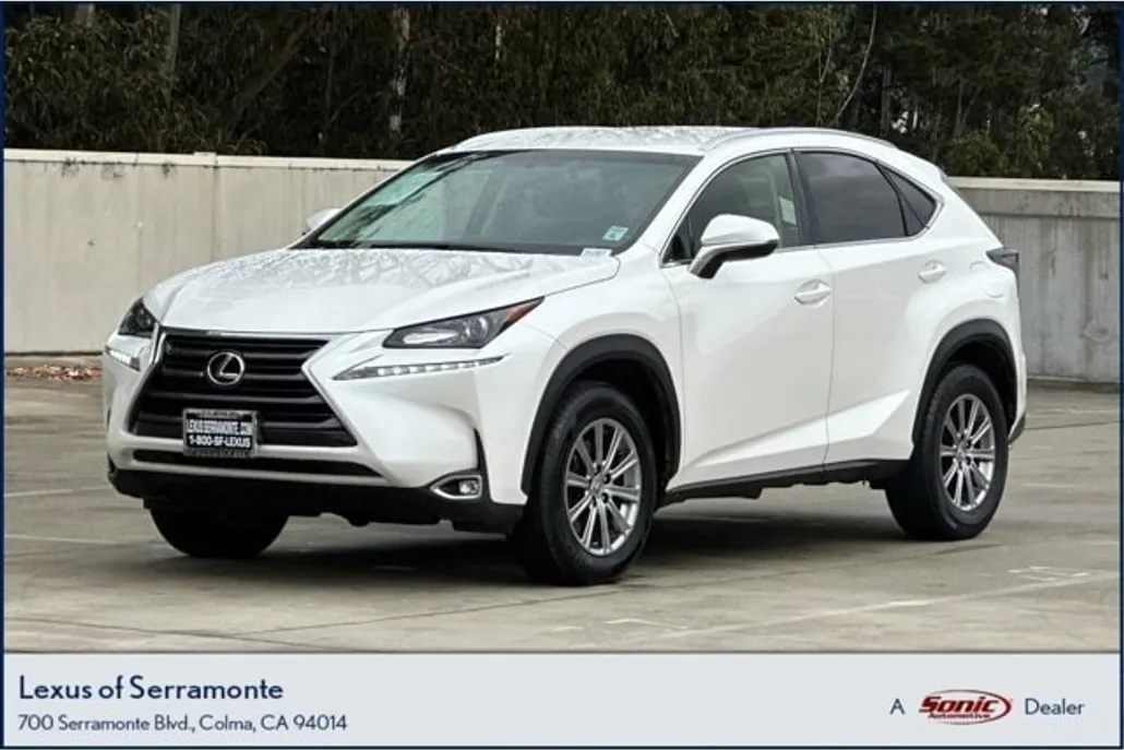 2017 Lexus NX 200t Luxury photo 1
