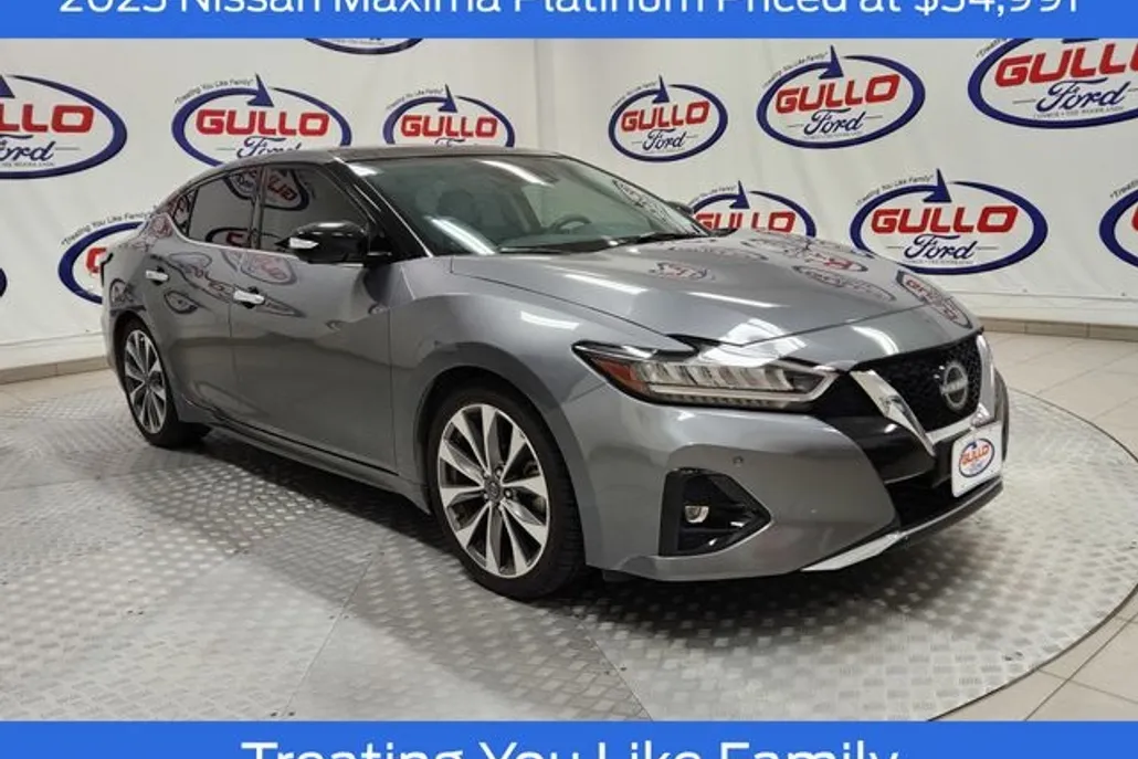 2023 Nissan Maxima Platinum photo 1