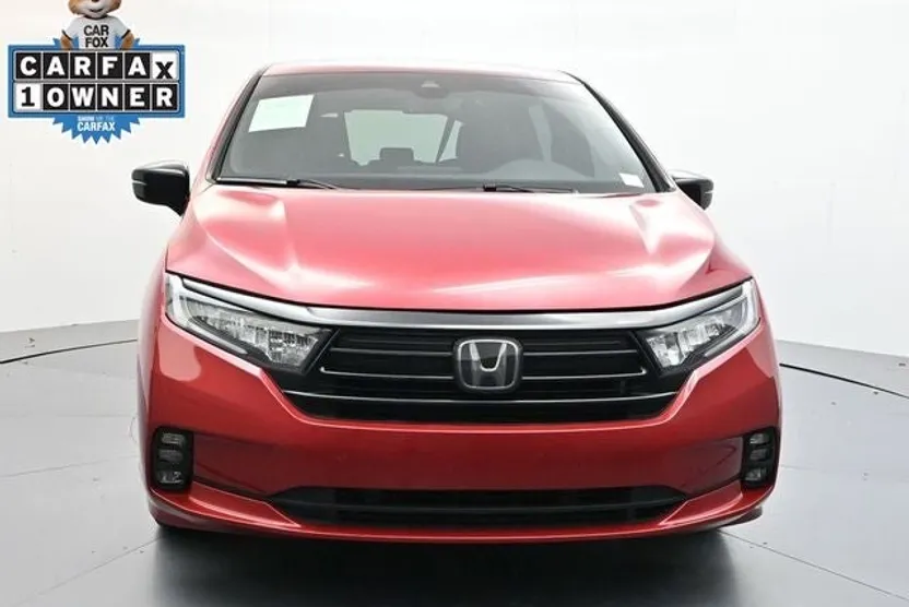 2023 Honda Odyssey Sport photo 1