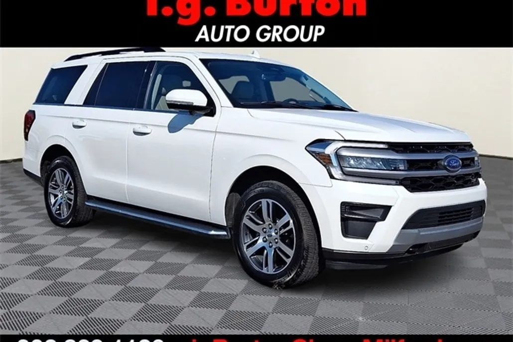 2022 Ford Expedition XLT photo 1