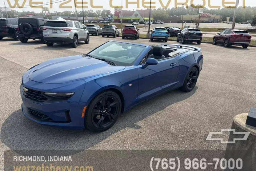 2019 Chevrolet Camaro 1LS 1LT photo 1