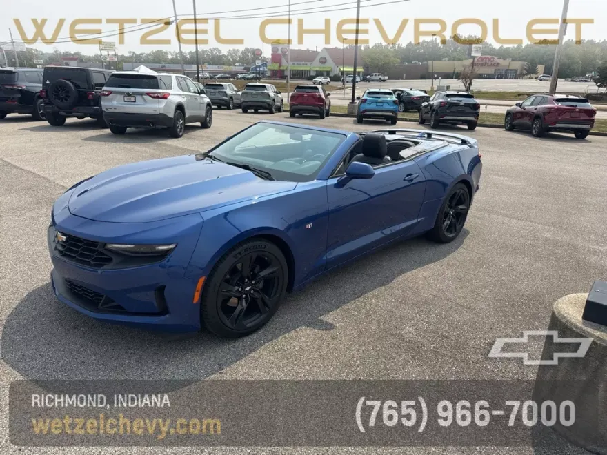 2019 Chevrolet Camaro 1LS 1LT photo 1