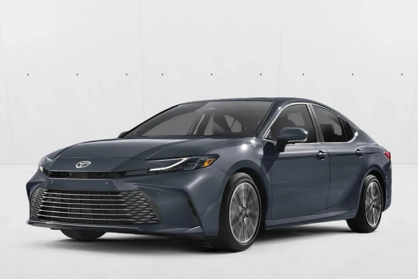 2025 Toyota Camry XLE photo 1