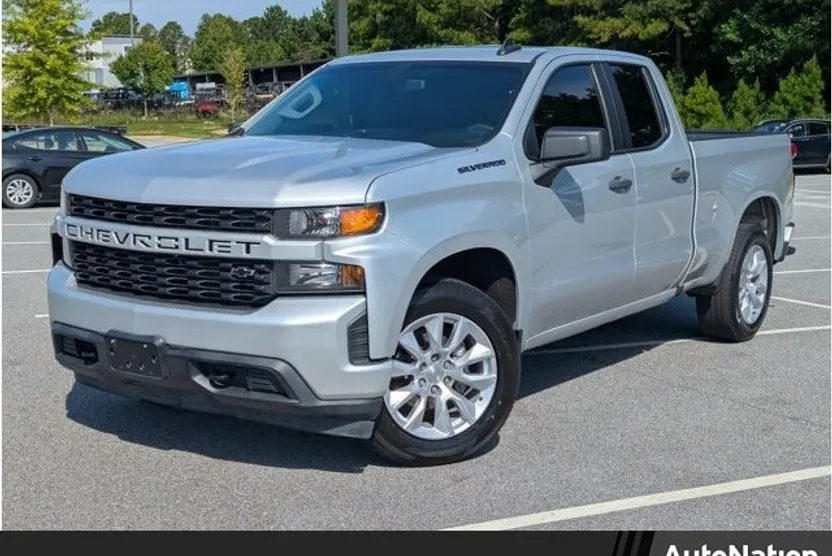 2019 Chevrolet Silverado 1500 Custom photo 1