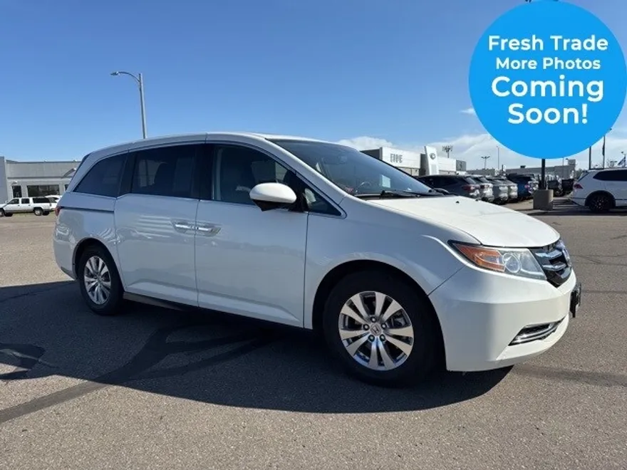 2016 Honda Odyssey EX-L photo 1