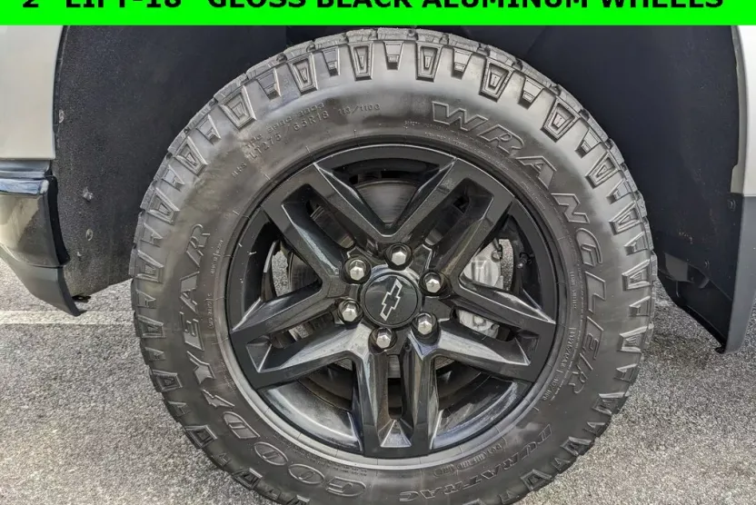 2021 Chevrolet Silverado 1500 LT Trail Boss photo 1