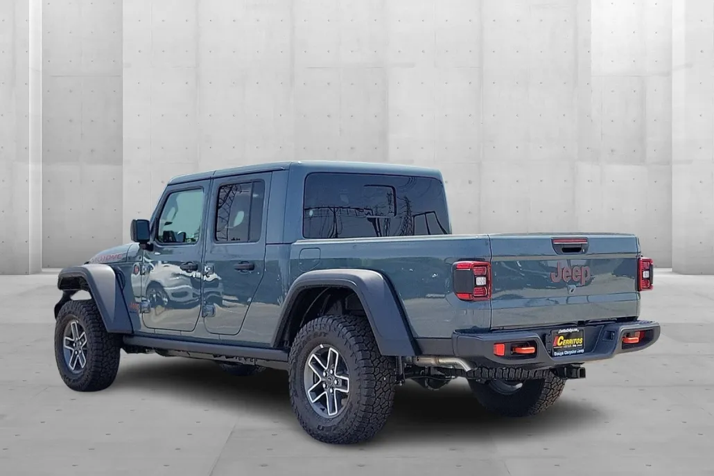 2025 Jeep Gladiator Mojave photo 1