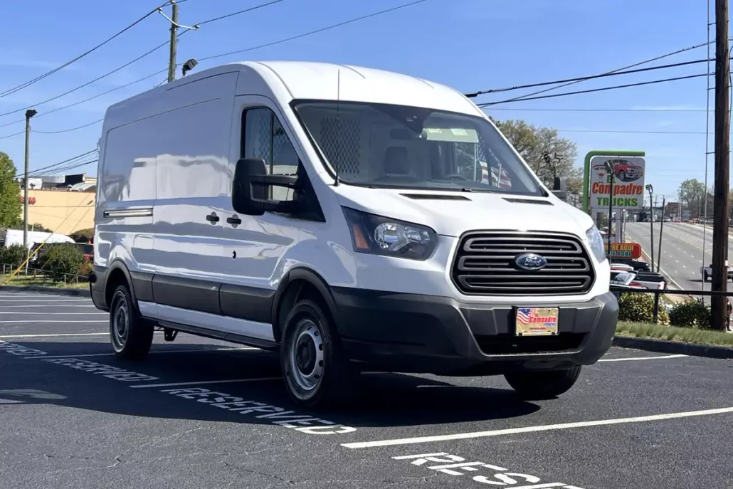 2017 Ford Transit photo 1