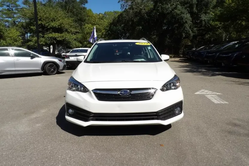 2023 Subaru Impreza Premium photo 1
