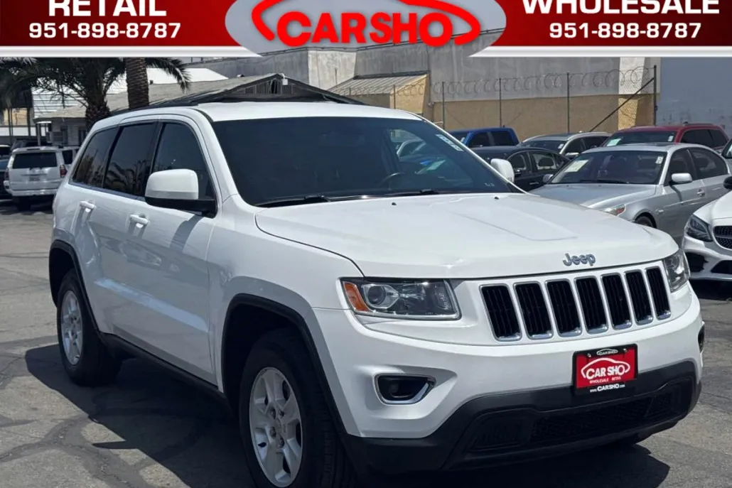 2015 Jeep Grand Cherokee Laredo photo 1