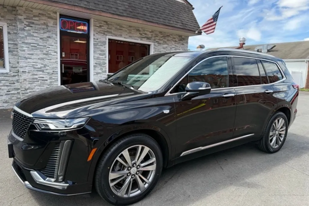2020 Cadillac XT6 Premium Luxury photo 1