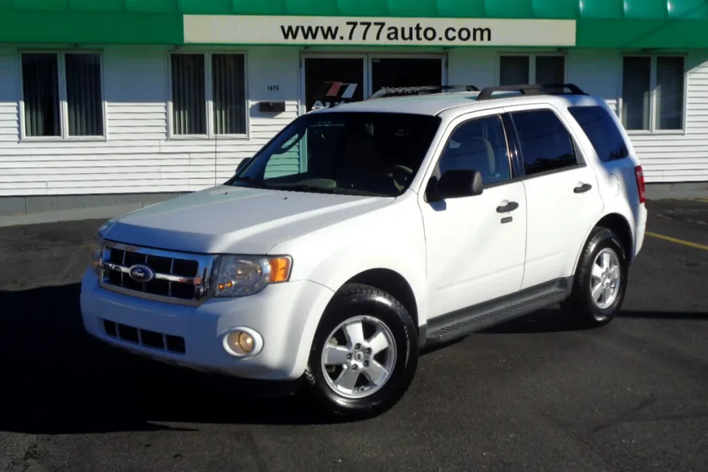 2012 Ford Escape XLT photo 1