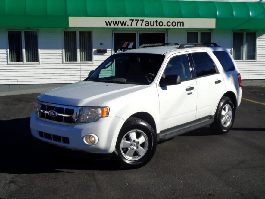 2012 Ford Escape XLT photo 1