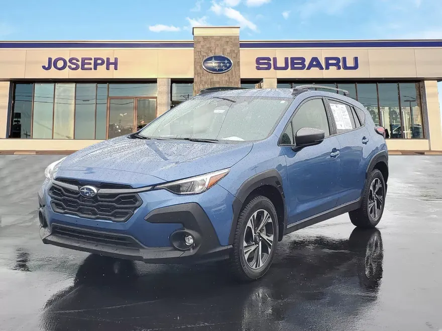 2024 Subaru Crosstrek Premium photo 1