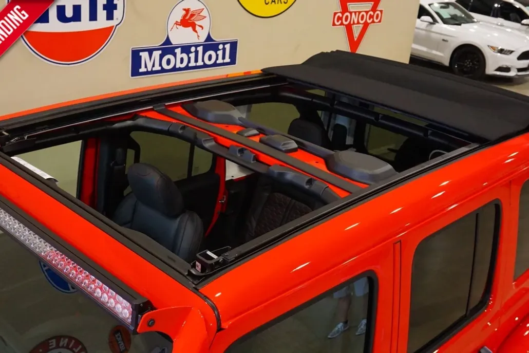2019 Jeep Wrangler Unlimited Rubicon photo 1
