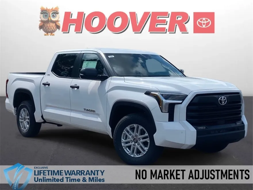 2026 Toyota Tundra SR5 CrewMax photo 1
