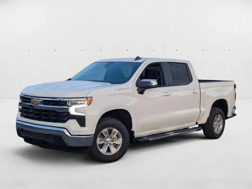 2025 Chevrolet Silverado 1500 LT photo 1