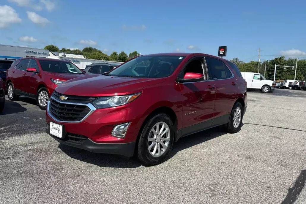 2019 Chevrolet Equinox LT photo 1