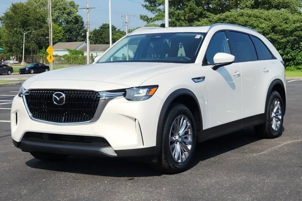 2024 Mazda CX-90 Preferred photo 1