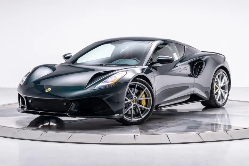 2024 Lotus Emira First Edition photo 1