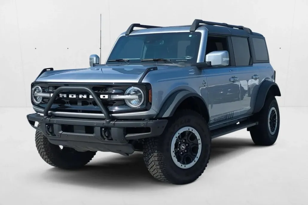 2022 Ford Bronco Badlands photo 1