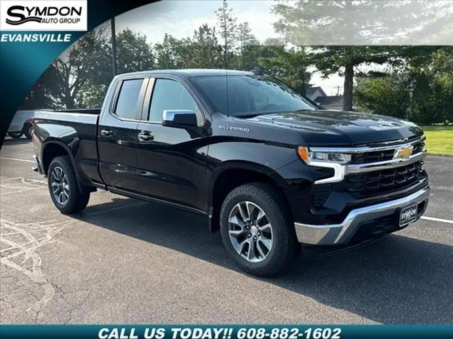 2025 Chevrolet Silverado 1500 LT photo 1