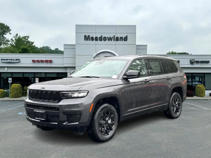 2025 Jeep Grand Cherokee Altitude X photo 1