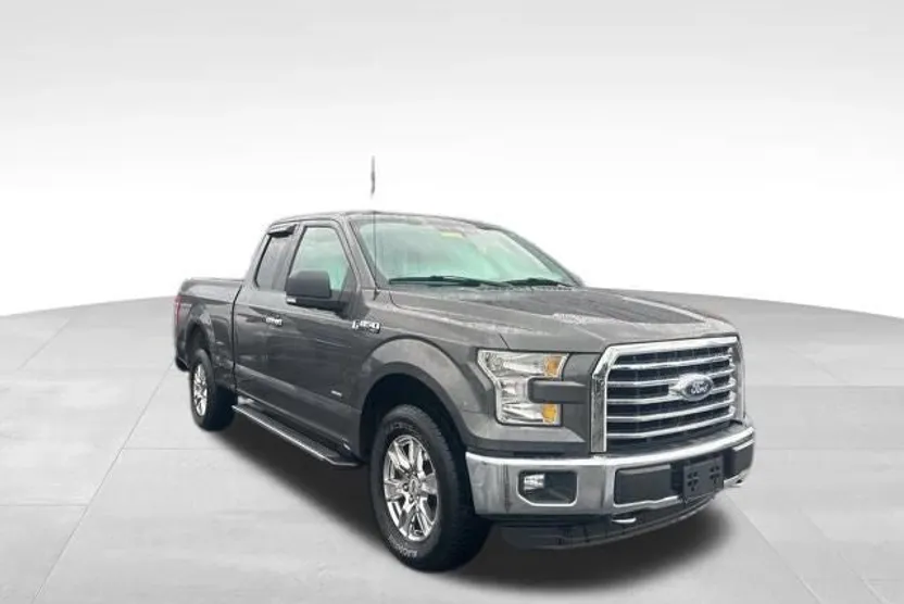 2016 Ford F-150 XLT photo 1