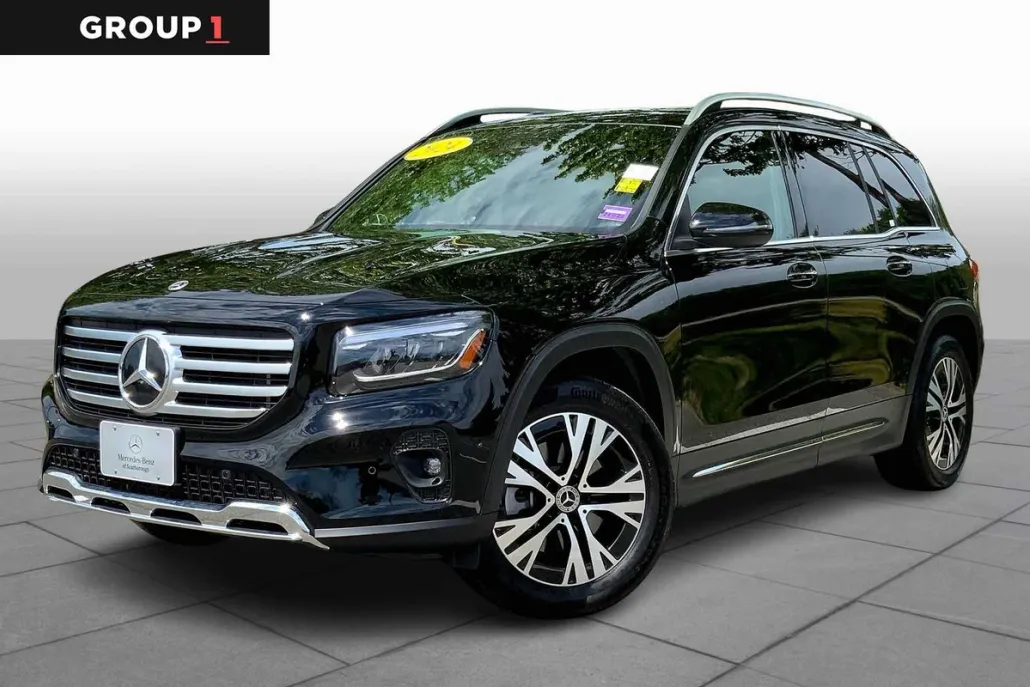 2024 Mercedes Benz GLB 250 4MATIC photo 1