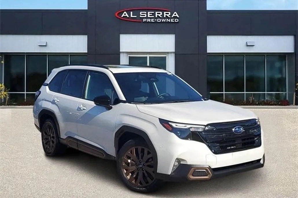 2025 Subaru Forester Sport photo 1