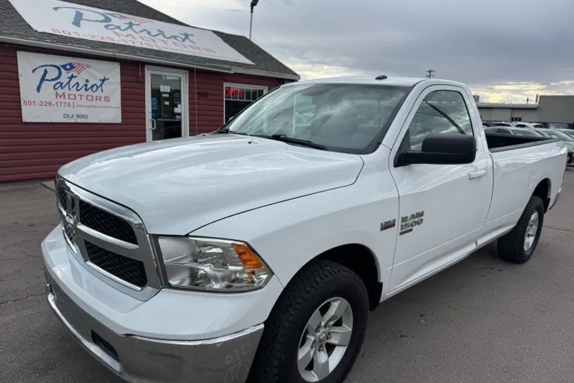 2019 Ram 1500 Classic SLT photo 1
