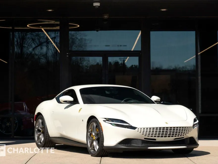 2022 Ferrari Roma photo 1