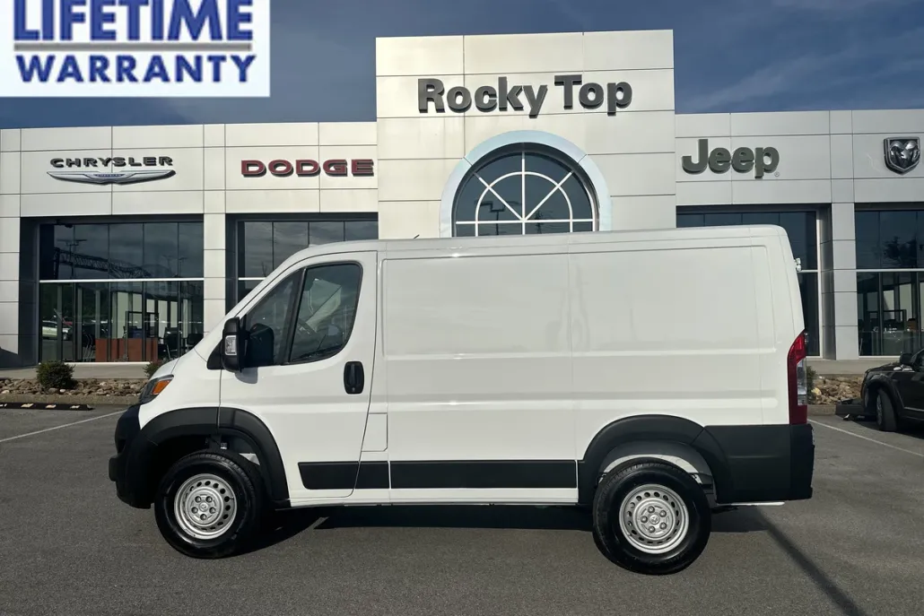 2025 Ram ProMaster 1500 Tradesman Cargo Van photo 1