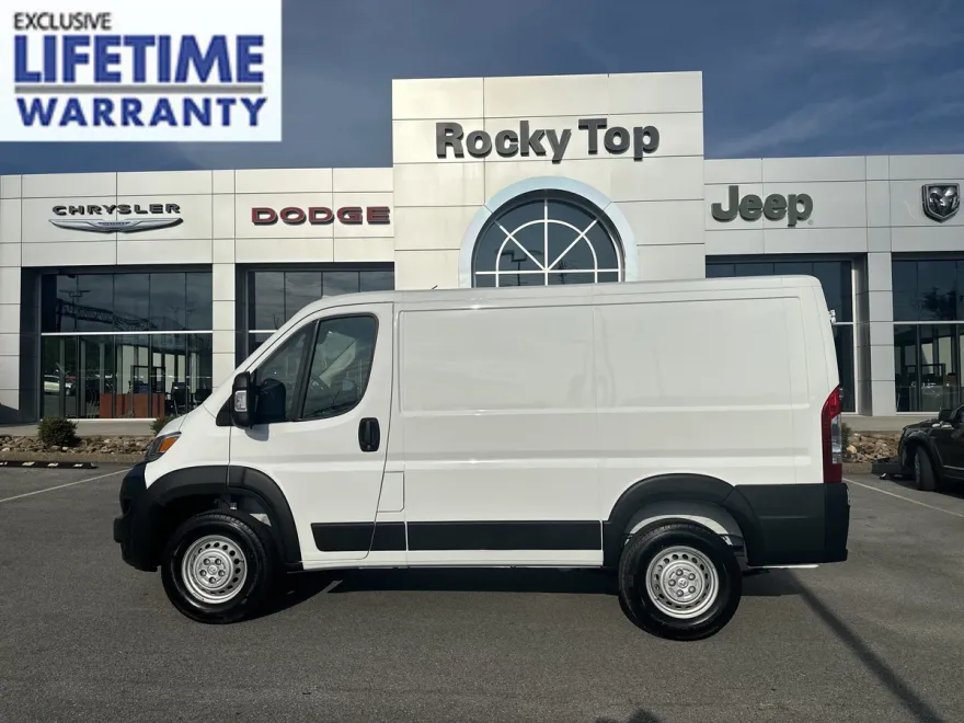2025 Ram ProMaster 1500 Tradesman Cargo Van photo 1
