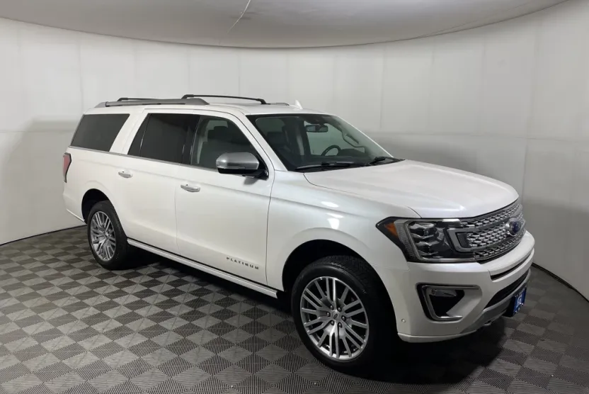 2018 Ford Expedition MAX Platinum photo 1