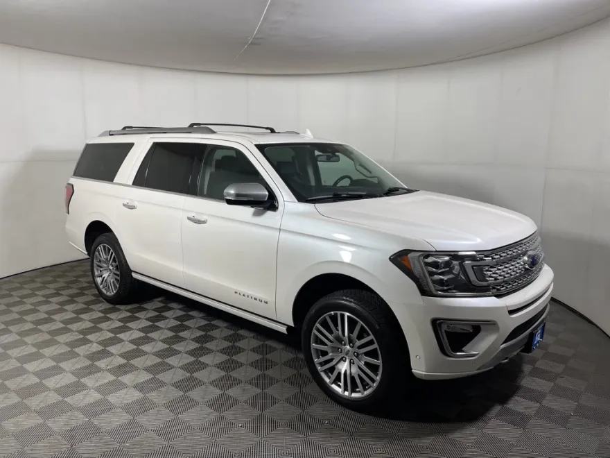 2018 Ford Expedition MAX Platinum photo 1