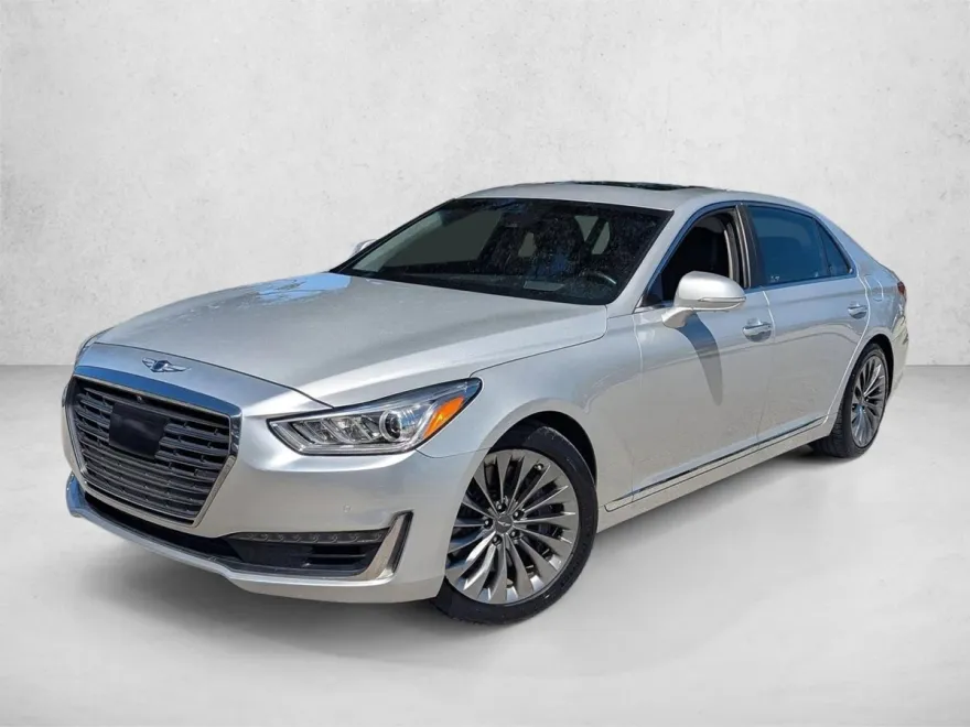 2017 Genesis G90 3.3T Premium photo 1