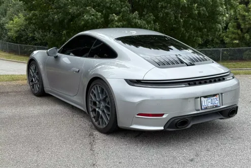 2026 Porsche 911 T photo 3