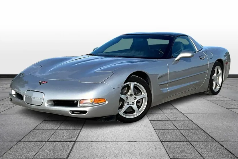 2004 Chevrolet Corvette Base photo 1