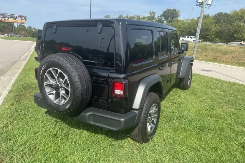 2025 Jeep Wrangler Sport S photo 1